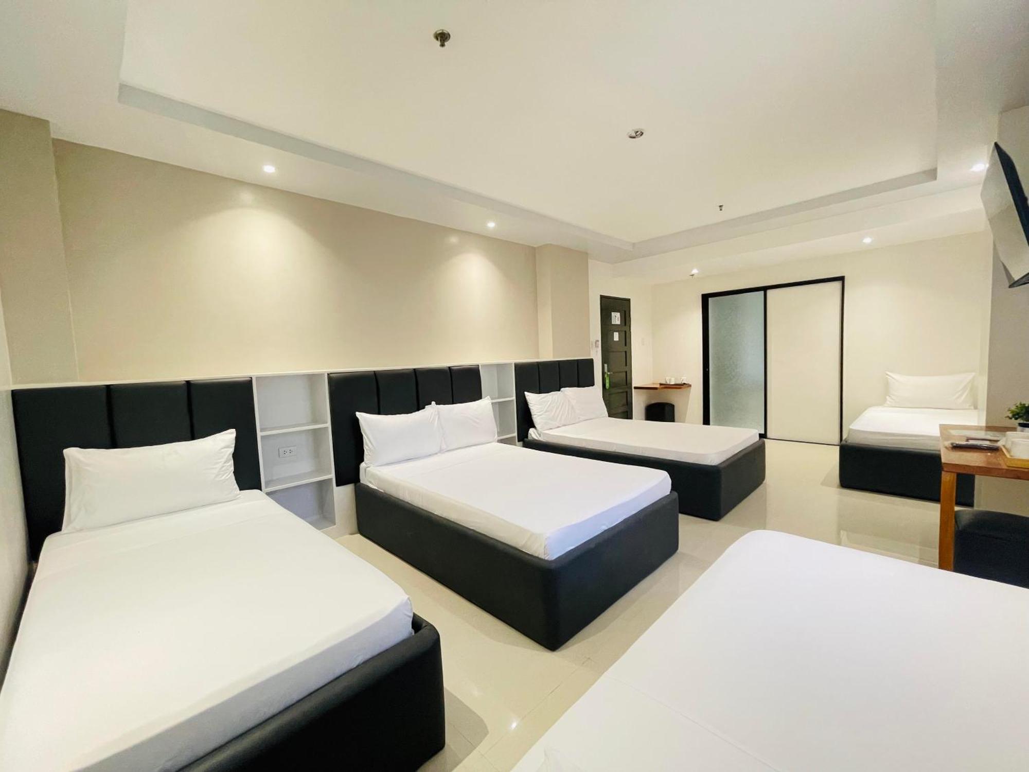 Central Block Inn Μπακολόντ Εξωτερικό φωτογραφία